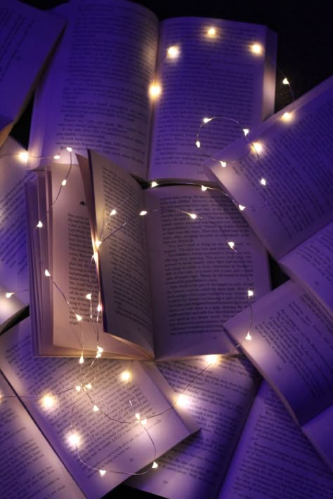 Wallpaper For Readers Aesthetic, Book Related Wallpaper, Reading Pictures Aesthetic, Fairy Book Aesthetic, Books Background Wallpapers, Purple Book Aesthetic, Stack Of Books Aesthetic, Night Book Aesthetic, Purple Books Aesthetic