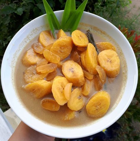 Resep Kolak pisang kolang kaling Bulan Ramadhan sudah tiba ya moms, saatnya membuat makanan yang manis dan bergizi seimbang.  Saat puasa kita pasti banyak kehabisan banyak sekali nutrisi dalam tubuh kita. maka dari itu disarankan ketika berbuka puasa makan dan minum yang bernutrisi. Salah satu olahan yang tepat ketika berbuka puasa adalah olahan dari pisang,… Selengkapnya »Kolak Pisang Kolang Kaling, Segarkan Berbuka puasa, Resepnya The post Kolak Pisang Kolang Kaling, Segarkan B Kolak Pisang, Kolang Kaling, Menu Buka Puasa, Indonesian Desserts, Berbuka Puasa, Buka Puasa, Hari Raya, Indonesian Food, Food Obsession