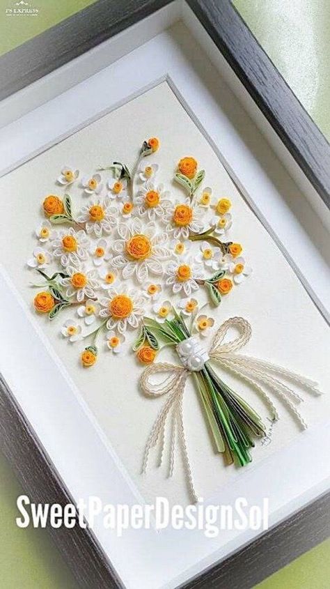 Quilling Flowers/Beautiful Paper #quilling flowers Quilling Daisy, Paper Quilling For Beginners, Crochet Wall Art, Kraf Kertas, Paper Quilling Flowers, Paper Quilling Cards, Quilling Work, Desain Quilling, Quilling Christmas