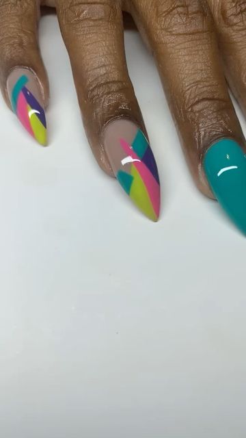 Long Round Nails, Round Nail Designs, Hot Nail Designs, Accepting New Clients, Fall Gel Nails, Lovely Nails, Summer Manicure, Almond Shape Nails, Nail Beauty