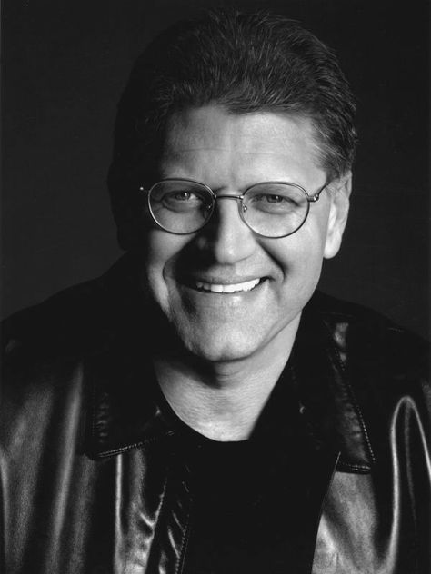 Robert Zemeckis Robert Zemeckis, Romancing The Stone, Movie Directors, Best Director, Movie Director, Polar Express, Film History, Great Films, Google Co