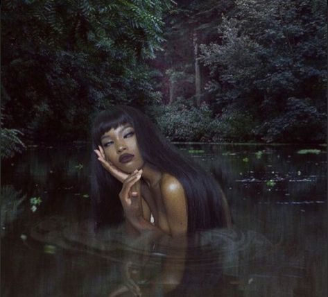 </4 No Ordinary Girl, Mermaid Aesthetic, Black Femininity, Photoshoot Themes, Photoshoot Concept, Arte Inspo, Poses References, Afro Art, Photo Reference