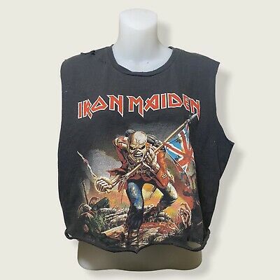 Distressed Crop Top, Queen Rock Band, Iron Maiden T Shirt, Iron Maiden Shirt, Emo Shirts, Acid Wash Denim, Cut Up, Iron Maiden, Holy Grail