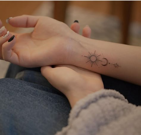 Cute Sun Moon Tattoo, Sun Moon Wrist Tattoo, Sun Moon Star Tattoo, Elegant Spine Tattoos, Coraline Flash Tattoo, Coraline Flash, Flash Tattoo Ideas, Eclipse Tattoo, Feel Deeply