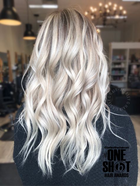 Platinum blonde, blonde hair, Balayage, undone waves, beach waves Undone Waves, Blonde Blonde Hair, Blonde Hair Balayage, Platinum Blonde Balayage, Head Games, Waves Beach, Hair Balayage, 90s Hairstyles, White Blonde