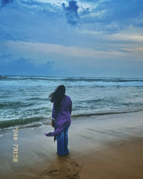 A day full of good memories💜🌻🧿 P.c. - @_.dishaa26._ ne dei deli🥴 [Beach, Beach day, Sea, Puri, Jagannath, Jagannath Temple, Rath Yatra, Odisha, Golden Beach, Blue flag beach, Sand, Waves, Clouds, Nature, Sunny day, family, Family time, vacation, fun, travel ] #beach #sea #vacation #family #puri #jagannath #rathyatra #insta #instalike #instadaily #instaphoto #instapic #instapost #trending #explore #explorepage #foryou #foryoupage #fyp Puri Jagannath, Jagannath Puri, Jagannath Temple, Sea Vacation, Rath Yatra, Vacation Family, Self Portrait Photography, Fun Travel, Golden Beach