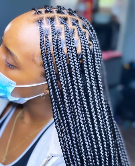 Braided Hairstyles 2022, Single Braids Hairstyles, New Braided Hairstyles, Medium Knotless, Braids Styling, Braids Hairstyles For Black Women, Braids Cornrows, Big Box Braids Hairstyles, African Hair Braiding Styles