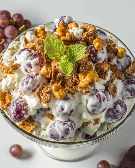 Butterfinger Grape Salad - miacookery.com Grape Salad With Heath Bits, Butterfinger Grape Salad, Grape Salad Recipe, Fresh Salad Recipes, Grape Salad, Creamy Dressing, Fresh Salad, Christmas Applique, Fresh Salads