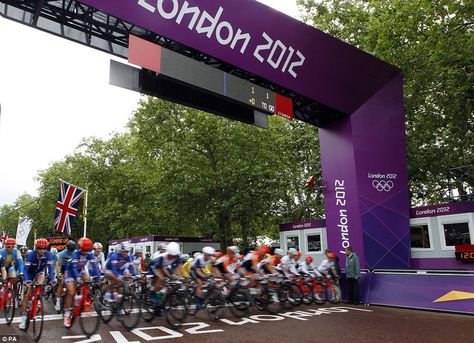 Cyclists leave the starting line during the Women's Road Cycling race at the 2012 Summer Olympics Cycling Events, Olympics Opening Ceremony, 2012 Summer Olympics, Cycling Race, Starting Line, Bicycle Race, Road Cycling, Summer Olympics, Opening Ceremony