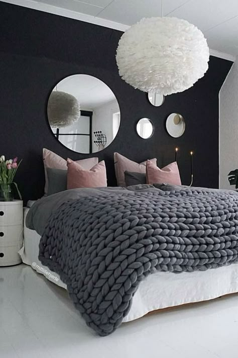 Cute Bedroom Ideas, Dekorasi Kamar Tidur, Woman Bedroom, Girl Bedroom Designs, Teen Bedroom Decor, Girl Bedroom Decor, Stylish Bedroom, Cute Room Decor, Room Inspiration Bedroom