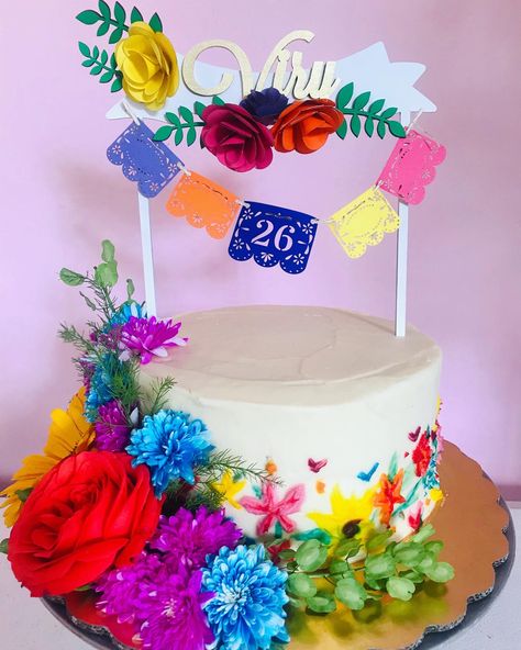 Mexican Fiesta Cake, Frida Kahlo Birthday, Ideas Bautizo, Mexican Colors, Fiesta Cake, Mexican Party Decorations, Mexican Party Theme, Birthday Party Set, 45th Birthday