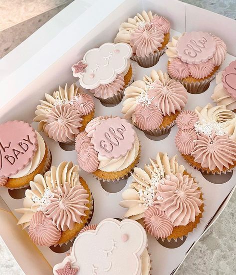 Baby Shower Girl Cupcake Ideas, 1st Birthday Girl Cupcakes, Baby Girl Cupcake Ideas, 1st Birthday Cupcakes Girl, Cupcake Baby Shower Girl, Floral Baby Shower Cupcakes, Boho Baby Shower Cupcakes, Baby In Bloom Cupcakes, Baby Shower Cupcakes Girl