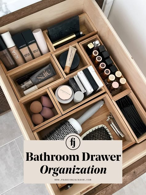 Bathroom Drawer Organization Ideas, Vanity Organization Ideas, Bathroom Drawer Organizer, Bathroom Storage Cabinets, Deep Drawer Organization, Bathroom Organization Countertop, Baby Drawer, Bathroom Vanity Organization, Bathroom Vanity Drawers