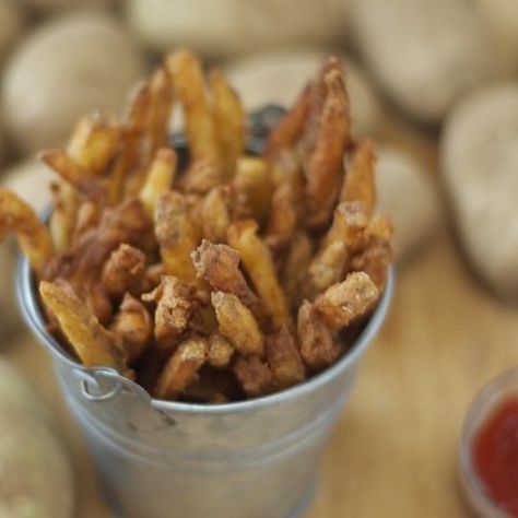 #Recipe: Beer-Battered Cajun Fries Beer Battered Fries, Cajun Fries, French Fries Recipe, Beer Battered, Batter Recipe, Fine Cooking, Fries Recipe, Beer Batter, French Fry