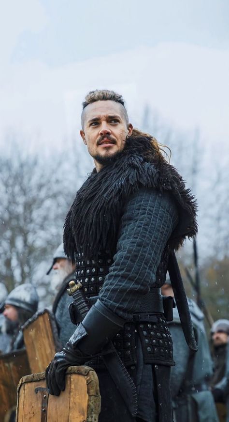 Medieval Tv Shows, Godzilla Vs Gigan, Kingdom Aesthetic, The Last Kingdom Series, Uhtred Of Bebbanburg, Viking Wallpaper, Alexander Dreymon, Last Kingdom, Vikings Ragnar