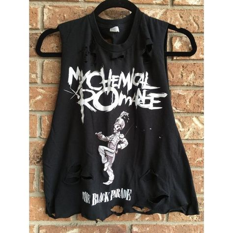 MY CHEMICAL ROMANCE tank top, concert shirt band tee, cropped tank,... ❤ liked on Polyvore featuring tops, rock tank tops, crop tank top, rock tops, rock shirts and crop tank Band Tank Tops, Cut Up Shirts, Rock Tops, Band Outfits, Shirt Crop Top, Shirts Crop, Punk Rock Fashion, Celebrity Design, Concert Shirts