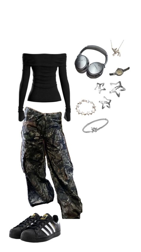 Fit inspo outfit check camo pants deer basic fit streetwear clothing closet silver girlie Outfits With Camo Pants, Camo Pants Outfit, Clothing Closet, Fits Streetwear, Basic Fit, Outfit Check, Outfit Inspo Casual, Basic Fits, Inspo Outfit