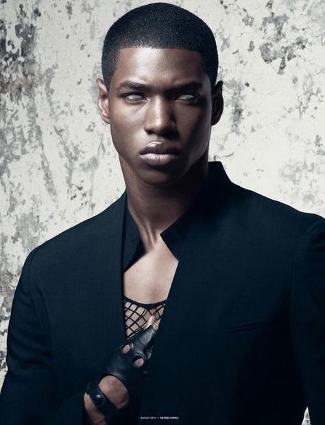 Ronald Epps, Urban Hairstyles, Black Male Models, African Models, Lenny Kravitz, Young Justice, Men Model, Male Portrait, African Hairstyles