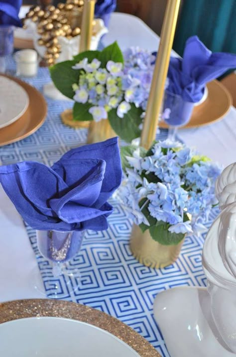 Restaurant Party Ideas, Greek Party Decorations, Greek Wedding Theme, Greek Party Theme, Greece Party, My Big Fat Greek Wedding, Greek Theme, Greek Christmas, Grecian Wedding