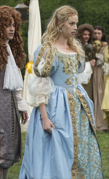 Old Fashioned Clothes, Freya Mavor, Recycled Costumes, 17th Century Fashion, Century Dress, Old Fashion Dresses, Fantasy Gowns, Medieval Dress, Movie Costumes