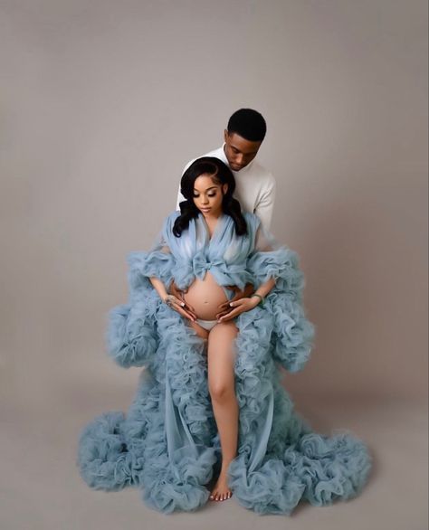 Blue And White Maternity Shoot, Maternity Photography Blue Dress, Blue Maternity Dress Photo Shoot, Blue Maternity Shoot, Boy Maternity Shoot Black Women, Blue Maternity Photoshoot, Denim Pregnancy Photoshoot, Maternity Photo Shoot Ideas Couples, Maternity Shoot Black Women