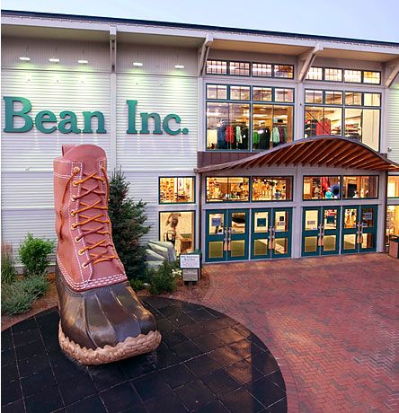 LL Bean Flagship Store // Freeport, Maine  I need to see this boot, Chelsea? Freeport Maine, Maine Living, Visit Maine, New England Road Trip, Maine Vacation, Maine Travel, New England Travel, Family Trips, Old Port