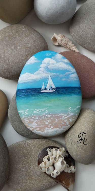 Beach Painting On Rock, Beautiful Rock Painting, Lake Rock Painting, Painting Pebbles Ideas, Stone Drawing Ideas, Drawing On Stones Ideas, Nautical Rock Painting Ideas, Beach Things To Paint, Drawing On Rocks Ideas