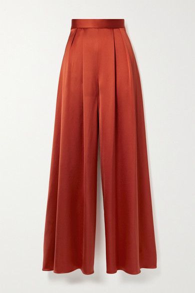 Pleated Wide Leg Pants Outfit, Red Satin Pants, Silk Satin Outfit, Silk Pants Outfit, Satin Palazzo Pants, Satin Pants Outfit, Wide Leg Pleated Pants, Pants With Pleats, Satin Wide Leg Pants