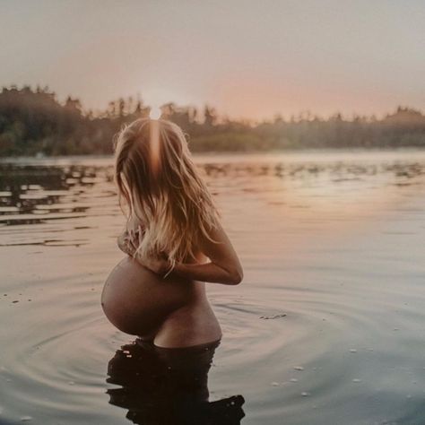 Water Maternity Photos, Pregnancy Belly Photos, Outdoor Maternity Photos, Belly Photos, Beach Maternity Photos, Maternity Photography Poses Pregnancy Pics, Maternity Photoshoot Poses, Pretty Pregnant, Maternity Photography Poses