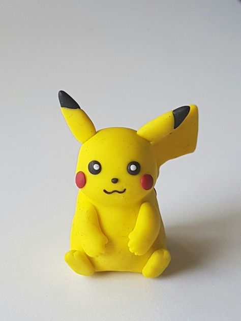 Pikachu. Polymer Fimo Clay Pikachu Clay Art, Pikachu Polymer Clay, Clay Pokemon Easy, Cartoon Clay Art, Plastelin Ideas, Clay Pikachu, Pokemon Clay Art, Clay Cartoon, Pokemon Clay