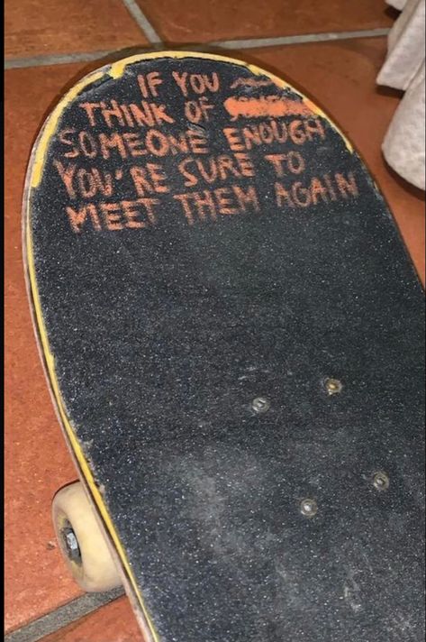 Skater Quotes Aesthetic, Grunge Quotes Aesthetic, Skate Quotes, Skateboard Design Ideas, Urbancore Aesthetic, Skater Grunge Aesthetic, Skate Room, Skater Quotes, Skater Room