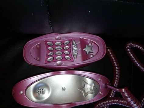 Bratz Lip Phone, Coke Cherry, Red Bottoms Heels, Lip Phone, Nostalgic Movies, Victoria's Secret Aesthetic, Vintage Money, Red Bottom Heels, Aesthetic 2000s