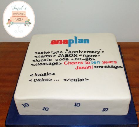 Classic coding for this anniversary cake Coding Birthday Cake, Programmer Cake Birthday, Computer Science Cake, Cake For Programmer, Computer Coding Cake Ideas, Coding Cake Ideas, Computer Programmer Cake, Coding Cake Computer, Cake Computer Ideas