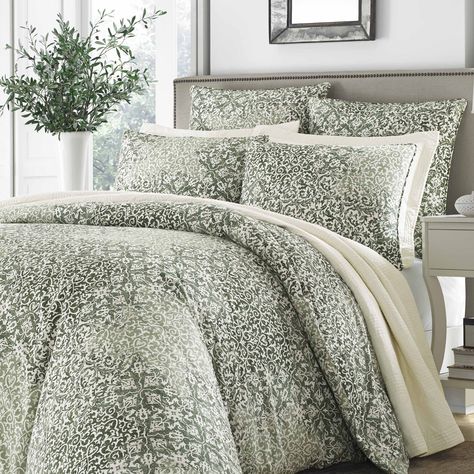 Stone Cottage Abingdon Comforter Set King Dark Green *** Check out this great product.(It is Amazon affiliate link) #BeddingSetsCollection Green Comforter Sets, Cottage Bed, Green Comforter, Green Duvet, Green Duvet Covers, King Comforter Sets, Stone Cottage, Reversible Duvet Covers, Comfortable Bedroom