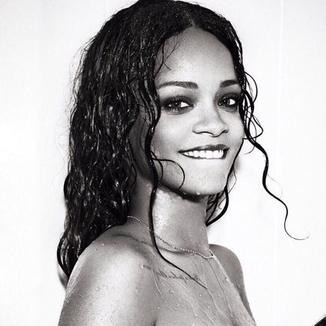 Bad Gal Riri, Rihanna Looks, Rihanna Riri, Bad Gyal, Rihanna Style, Bad Gal, Rihanna Fenty, Wet Hair, All I Want