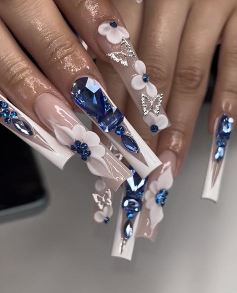 Virgencita Nails, Sqaure Nails, Bedazzled Nails, Business Nails, Nails Extra, Acrylic Nail Polish, Coffin Nails Matte, Manicure Nail Designs, Long Acrylic Nail Designs