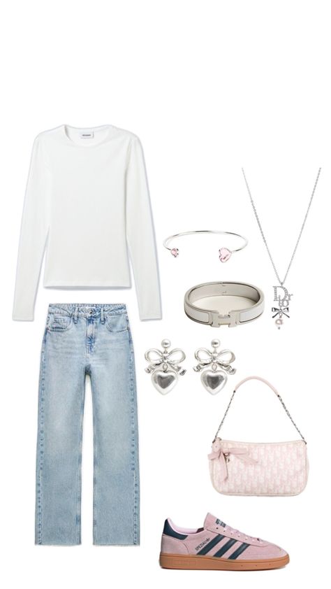 Basic outfit Outfit Inspo White Background, White And Denim Outfits, Outfit Ideas Basic, Basic White Girl Outfit, Basic Outfit Ideas, Pinterest Girly, Basic Girl Outfit, Outfit Collage, Causal Outfits