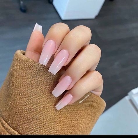 Light Pink Ombre Nails Coffin, Pink Ombre Nails Coffin, Light Pink Ombre Nails, Natural Ombre Nails, Cute Nude Nails, Natural Looking Acrylic Nails, Light Pink Acrylic Nails, Acrylic Nails Nude, Natural Ombre