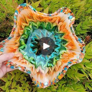 Resin Bowl, Diy Resin Art, Diy Resin, 3d Effect, Music Is, Resin Diy, Resin Art, Arts And Crafts, Bowl