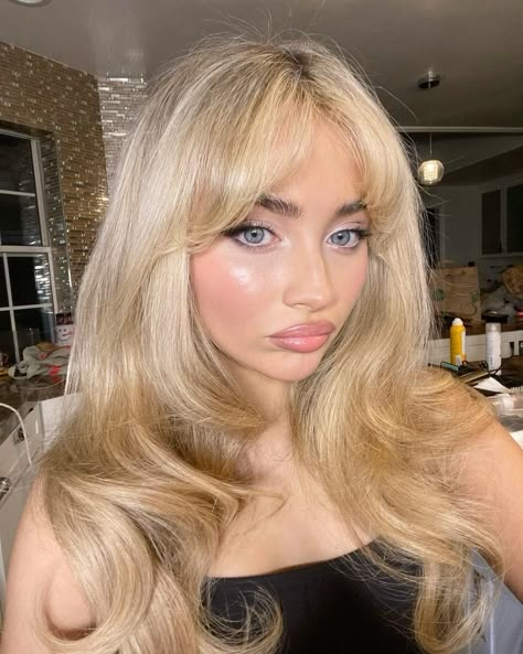 Haircut Inspo, Blonde Hair Inspiration, Hair Appointment, Hair 2024, Hair Inspo Color, American Beauty, Margot Robbie, Aesthetic Hair, Layered Hair