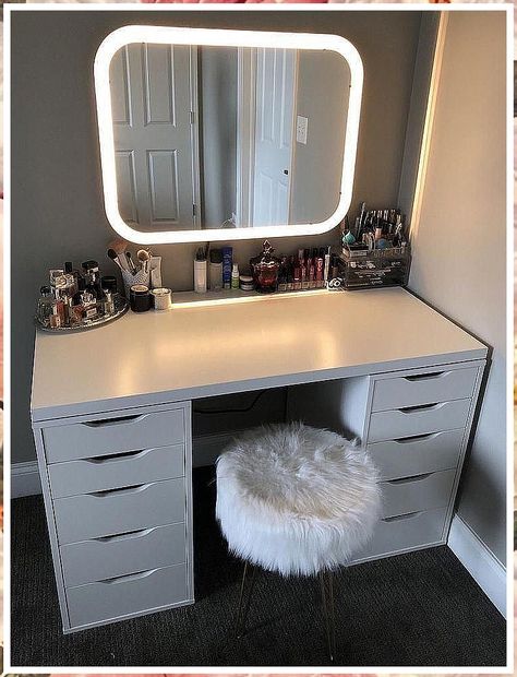 Bedroom Vanity - Get access to the fantastic brands and awesome products to meet your desire - Do It Now and Visit Today! Vanity Diy Ideas, Simple Makeup Vanity, Makeup Vanity In Closet, Makeup Desk Ideas, Makeup Room Decor Ideas, Dresser Ikea, Makeup Vanity Ideas Bedrooms, Makeup Room Decor Wall, Makeup Vanity Ideas