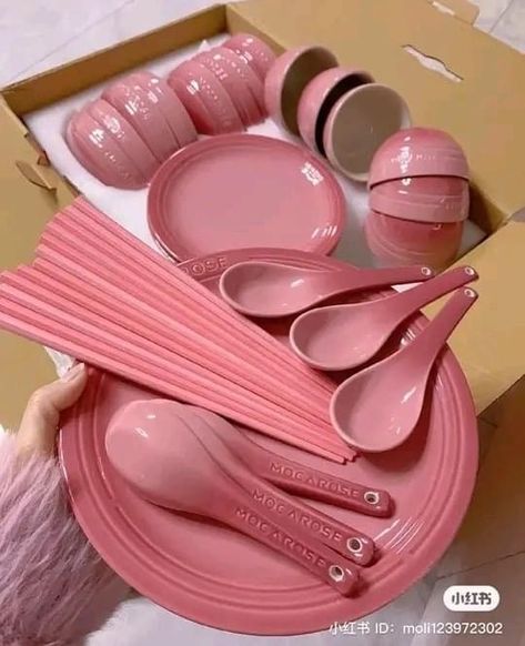 Desain Pantry, Dream Apartment Decor, Future Apartment Decor, Room Deco, Pink Home Decor, Pink Kitchen, Apartment Decor Inspiration, Cute House, Cute Kitchen