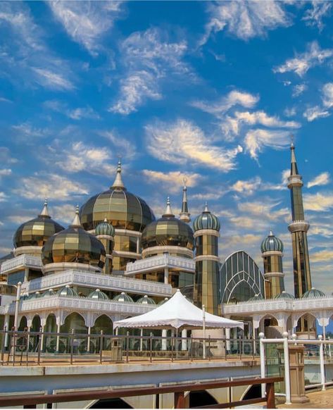 Masjid Kristal, Kuala Terengganu, Collage, Pins