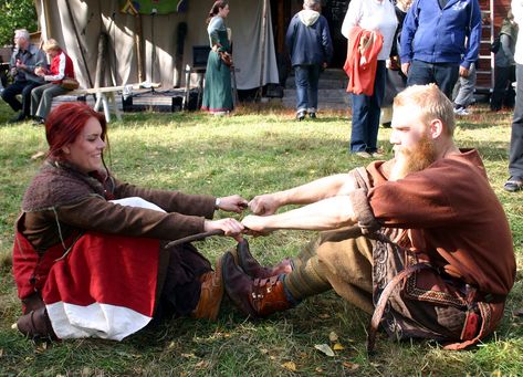 Viking Games | von Steffe Helena and Fredrik playing games again. I believe this is called Dra handkavle. Viking Party Ideas, Viking Games, Medieval Camp, Adults Games, Viking Hood, Viking Camp, Viking Party, Art Viking, Medieval Games