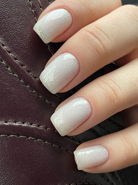 Milk White Nails With Glitter, White Sparkle Nails Square, Shimmery White Nails, Sparkly Gel Nails, White Nails Glitter, White Sparkly Nails, White Sparkle Nails, Nude Nails With Glitter, White Short Nails