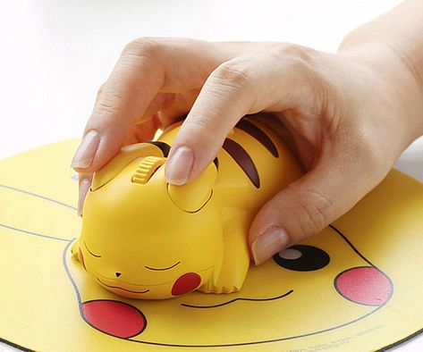 Pikachu Bed, Grabby Hands, Pokemon Room, Mouse Pokemon, Pikachu Pikachu, Pika Pika, Pokemon Mew, Capas Samsung, Tech Ideas