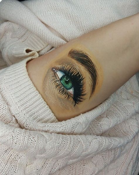 Green Eye Tattoo Realistic, Green Eyes Tattoo, Green Eye Tattoo, Worst Tattoos, Tattoo Shading, Baby Eyes, Tattoo Fails, Bad Tattoos, Green Eye