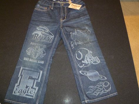 Jeans- laser engraved images Laser Projects, Laser Ideas, Laser Engraved Ideas, Lazer Cut, Denim Projects, Laser Art, Laser Engraving Machine, Engraving Machine, Pew Pew