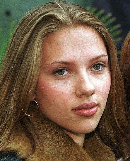 2000’s Makeup, 2000s Girl, Scarlett Witch, Natasha Romanoff, Scarlett Johansson, American Actress, Celebrities Female, Pretty Woman, Scarlet