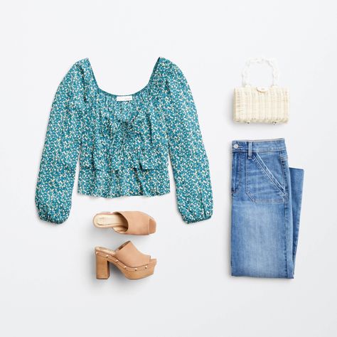 Relaxed Fit Jeans With Frayed Hem For Everyday, Stitch Fix Spring 2024, Stretching Shoes, Stitch Fix 2023, Stitch Fix Winter 2022 Outfits, Stitch Fix Shorts, French Style Outfits, French Chic Fashion, Stitch Fix Women